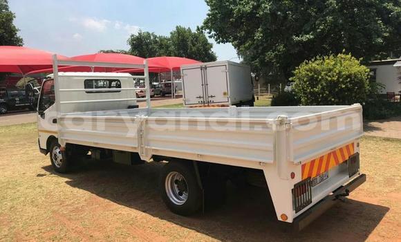 Buy Used Toyota LITEACE White Truck in Chingola in Zambia Buy Used Toyota LITEACE White Truck in Chingola in Zambia