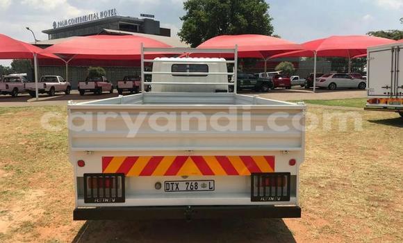 Buy Used Toyota LITEACE White Truck in Chingola in Zambia Buy Used Toyota LITEACE White Truck in Chingola in Zambia