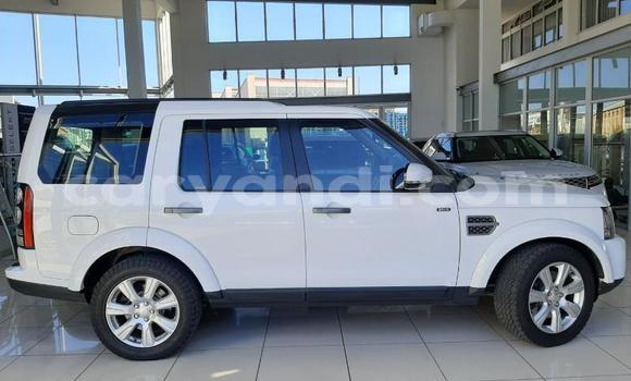 Nunua Ilio tumika Land Rover Discovery Nyeupe Gari ndani ya Lusaka nchini Zambia Nunua Ilio tumika Land Rover Discovery Nyeupe Gari ndani ya Lusaka nchini Zambia