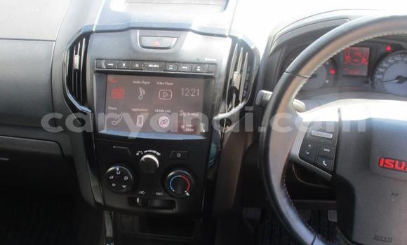 Buy Used Isuzu D–MAX Red Car in Lusaka in Zambia Buy Used Isuzu D–MAX Red Car in Lusaka in Zambia