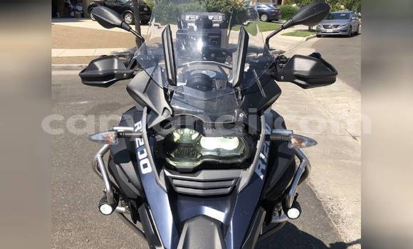 Buy Used BMW R1200GS Adventure Beige Bike in Lusaka in Zambia Buy Used BMW R1200GS Adventure Beige Bike in Lusaka in Zambia