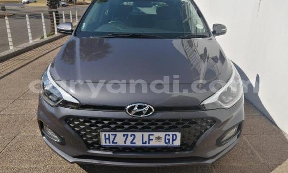 Acheter Occasion Voiture Hyundai i20 Gris à Lusaka, Zambie Acheter Occasion Voiture Hyundai i20 Gris à Lusaka, Zambie