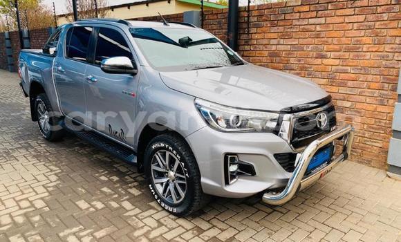 Buy Used Toyota Hilux Silver Car in Lusaka in Zambia