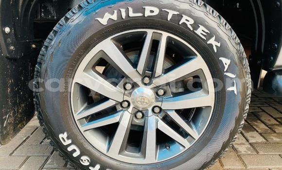 Nunua Ilio tumika Toyota Hilux Fedha Gari ndani ya Lusaka nchini Zambia Nunua Ilio tumika Toyota Hilux Fedha Gari ndani ya Lusaka nchini Zambia