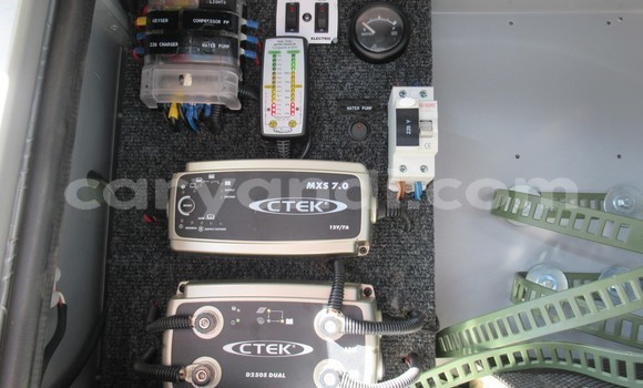 Acheter Occasion Voiture Toyota Land Cruiser Autre à Livingstone, Zambie Acheter Occasion Voiture Toyota Land Cruiser Autre à Livingstone, Zambie