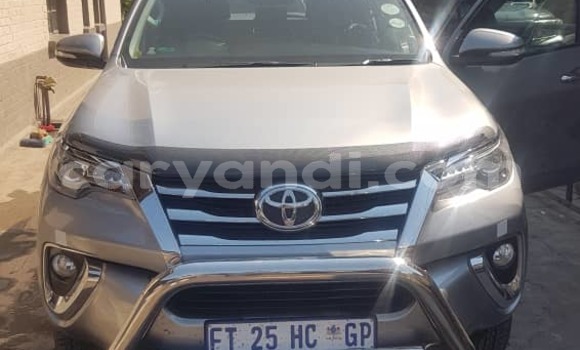 Buy Used Toyota Pickup Silver Car in Lusaka in Zambia Buy Used Toyota Pickup Silver Car in Lusaka in Zambia
