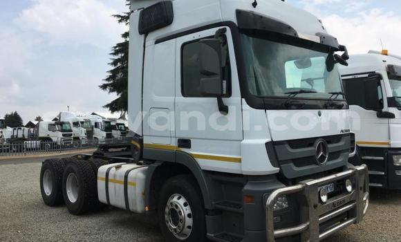 Buy Used Mercedes–Benz 1622 White Truck in Chinsali in Northern Buy Used Mercedes–Benz 1622 White Truck in Chinsali in Northern