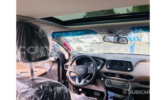 Tenga Imported Hyundai Santa Fe Girinhi Mota in Import - Dubai in Zambia Tenga Imported Hyundai Santa Fe Girinhi Mota in Import - Dubai in Zambia