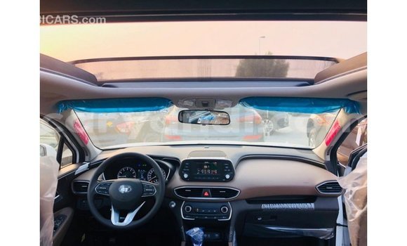 Nunua Imported Hyundai Santa Fe Nyeupe Gari ndani ya Import - Dubai nchini Zambia Nunua Imported Hyundai Santa Fe Nyeupe Gari ndani ya Import - Dubai nchini Zambia