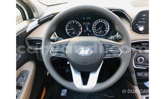 Nunua Imported Hyundai Santa Fe Nyeupe Gari ndani ya Import - Dubai nchini Zambia Nunua Imported Hyundai Santa Fe Nyeupe Gari ndani ya Import - Dubai nchini Zambia