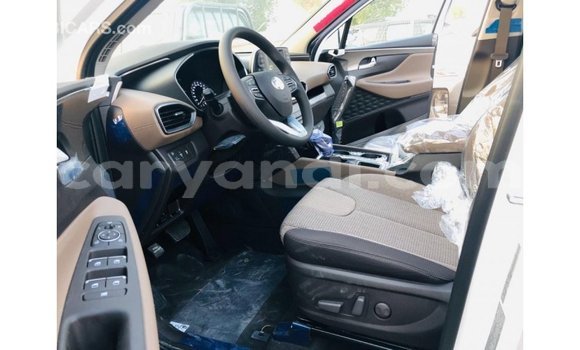 Nunua Imported Hyundai Santa Fe Nyeupe Gari ndani ya Import - Dubai nchini Zambia Nunua Imported Hyundai Santa Fe Nyeupe Gari ndani ya Import - Dubai nchini Zambia