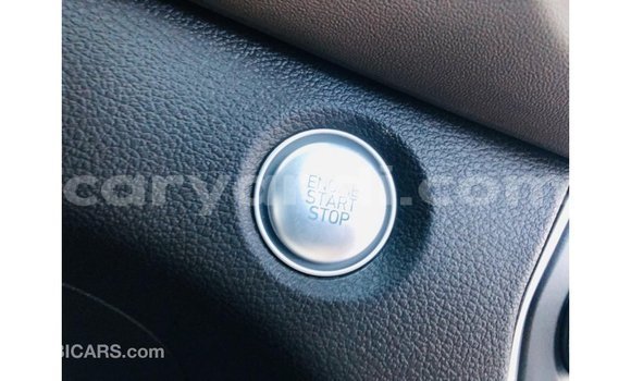 Nunua Imported Hyundai Santa Fe Nyeupe Gari ndani ya Import - Dubai nchini Zambia Nunua Imported Hyundai Santa Fe Nyeupe Gari ndani ya Import - Dubai nchini Zambia