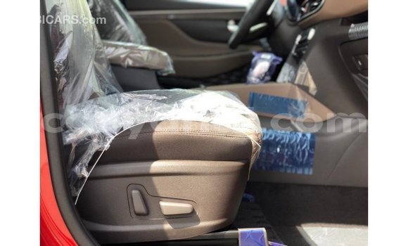 Tenga Imported Hyundai Santa Fe Tsvuku Mota in Import - Dubai in Zambia Tenga Imported Hyundai Santa Fe Tsvuku Mota in Import - Dubai in Zambia