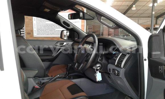 Acheter Occasion Voiture Ford Ranger Blanc à Lusaka, Zambie Acheter Occasion Voiture Ford Ranger Blanc à Lusaka, Zambie