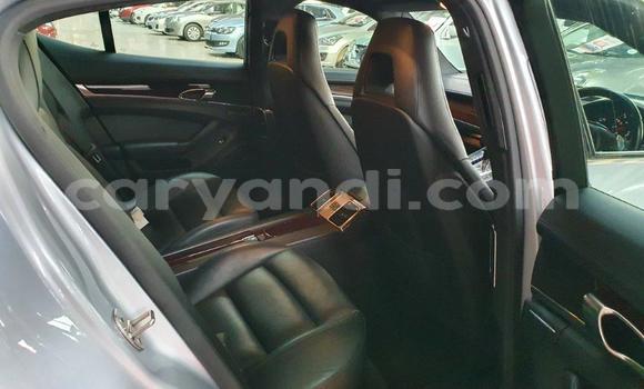 Acheter Occasion Voiture Porsche Cayenne Gris à Lusaka, Zambie Acheter Occasion Voiture Porsche Cayenne Gris à Lusaka, Zambie