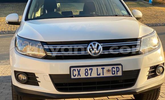 Buy Used Volkswagen Tiguan White Car in Lusaka in Zambia Buy Used Volkswagen Tiguan White Car in Lusaka in Zambia