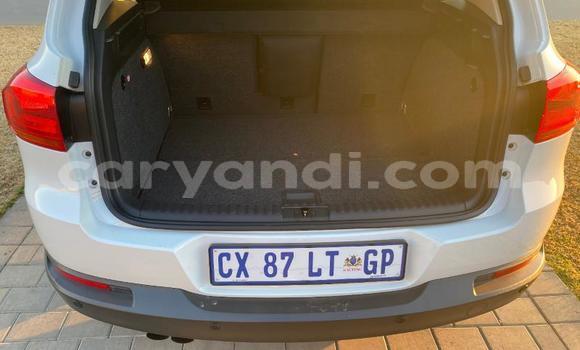 Buy Used Volkswagen Tiguan White Car in Lusaka in Zambia Buy Used Volkswagen Tiguan White Car in Lusaka in Zambia