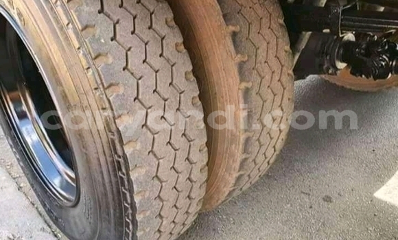 Acheter Occasion Utilitaire Nissan UD Blanc à Choma, Du sud Acheter Occasion Utilitaire Nissan UD Blanc à Choma, Du sud