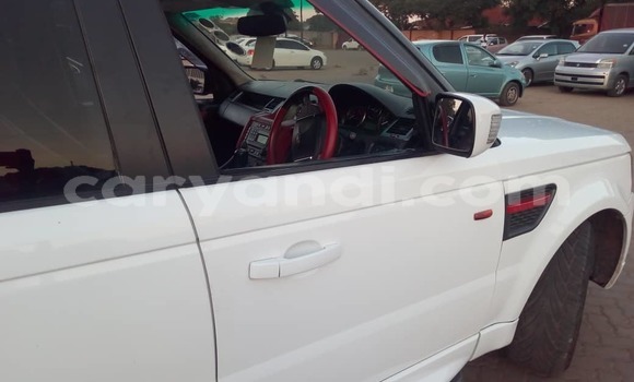 Buy Used Land Rover Range Rover White Car in Lusaka in Zambia Buy Used Land Rover Range Rover White Car in Lusaka in Zambia