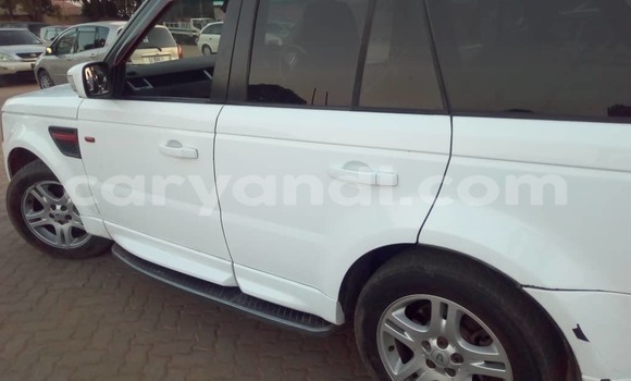 Buy Used Land Rover Range Rover White Car in Lusaka in Zambia Buy Used Land Rover Range Rover White Car in Lusaka in Zambia