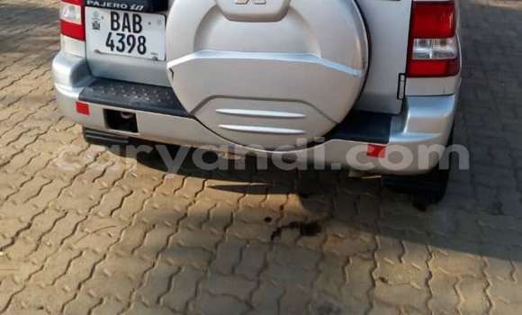 Acheter Occasion Voiture Mitsubishi Pajero Gris à Lusaka, Zambie Acheter Occasion Voiture Mitsubishi Pajero Gris à Lusaka, Zambie