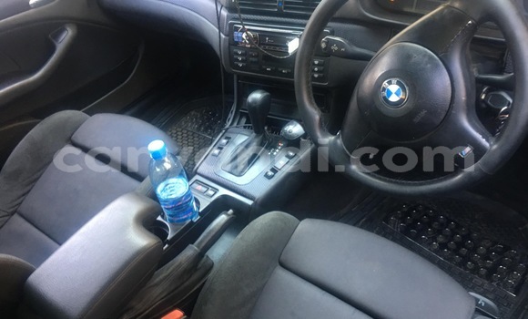 Acheter Occasion Voiture BMW 3–Series Bleu à Lusaka, Zambie Acheter Occasion Voiture BMW 3–Series Bleu à Lusaka, Zambie