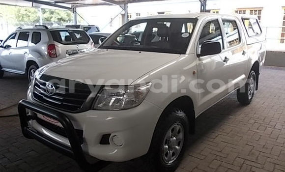 Buy Used Toyota Hilux White Car in Livingstone in Zambia