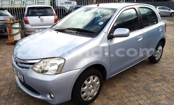 Acheter Occasion Voiture Toyota Etios Gris à Lusaka, Zambie Acheter Occasion Voiture Toyota Etios Gris à Lusaka, Zambie
