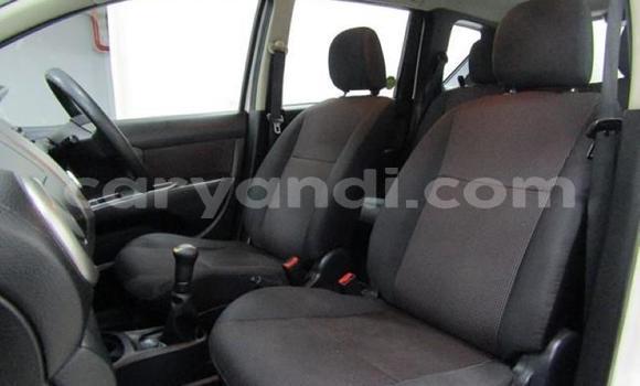 Acheter Occasion Voiture Nissan Livina Blanc à Lusaka, Zambie Acheter Occasion Voiture Nissan Livina Blanc à Lusaka, Zambie
