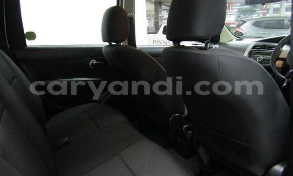 Acheter Occasion Voiture Nissan Livina Blanc à Lusaka, Zambie Acheter Occasion Voiture Nissan Livina Blanc à Lusaka, Zambie