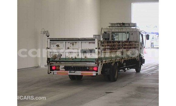 Acheter Import Voiture Isuzu Rodeo Blanc à Import - Dubai, Zambie Acheter Import Voiture Isuzu Rodeo Blanc à Import - Dubai, Zambie