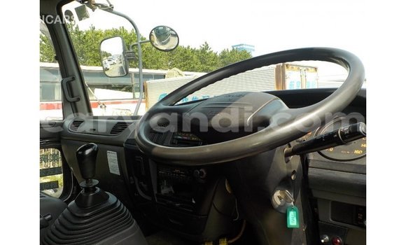 Acheter Import Voiture Isuzu Rodeo Blanc à Import - Dubai, Zambie Acheter Import Voiture Isuzu Rodeo Blanc à Import - Dubai, Zambie