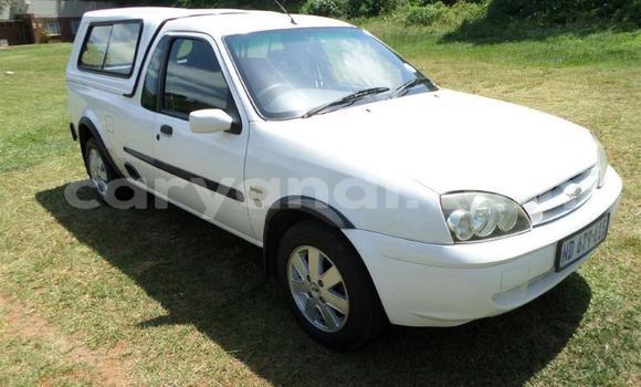 Nunua Ilio tumika Ford B-MAX Nyeupe Gari ndani ya Lusaka nchini Zambia Nunua Ilio tumika Ford B-MAX Nyeupe Gari ndani ya Lusaka nchini Zambia