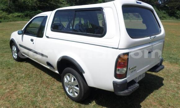 Acheter Occasion Voiture Ford B-MAX Blanc à Lusaka, Zambie Acheter Occasion Voiture Ford B-MAX Blanc à Lusaka, Zambie
