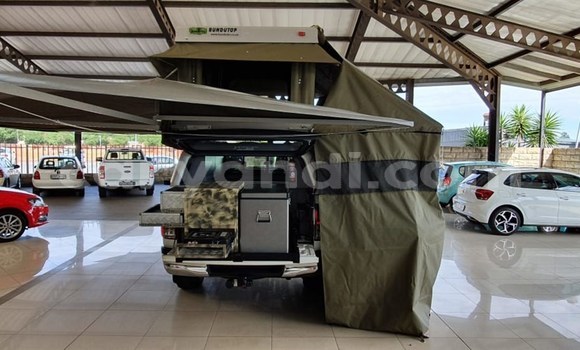 Acheter Occasion Voiture Toyota Hilux Blanc à Ndola, Zambie Acheter Occasion Voiture Toyota Hilux Blanc à Ndola, Zambie