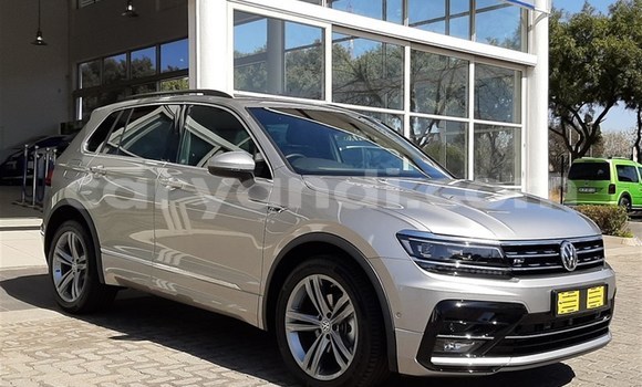Nunua Ilio tumika Volkswagen Tiguan Fedha Gari ndani ya Chingola nchini Zambia