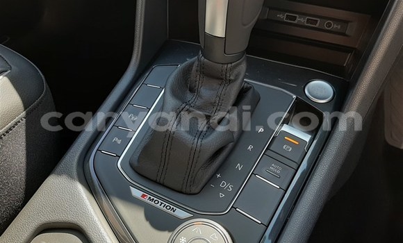 Acheter Occasion Voiture Volkswagen Tiguan Gris à Chingola, Zambie Acheter Occasion Voiture Volkswagen Tiguan Gris à Chingola, Zambie