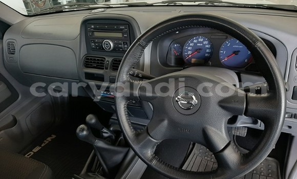 Acheter Occasion Voiture Nissan Hardbody Blanc à Chingola, Zambie Acheter Occasion Voiture Nissan Hardbody Blanc à Chingola, Zambie