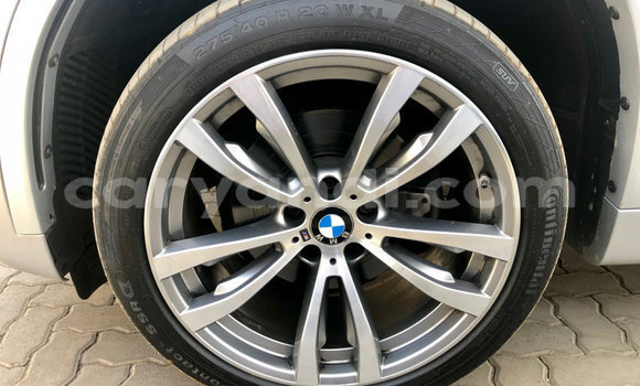 Acheter Occasion Voiture BMW X5 Gris à Livingstone, Zambie Acheter Occasion Voiture BMW X5 Gris à Livingstone, Zambie