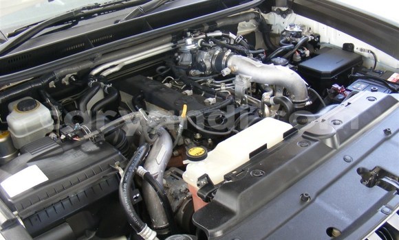 Acheter Occasion Voiture Toyota Land Cruiser Prado Blanc à Livingstone, Zambie Acheter Occasion Voiture Toyota Land Cruiser Prado Blanc à Livingstone, Zambie