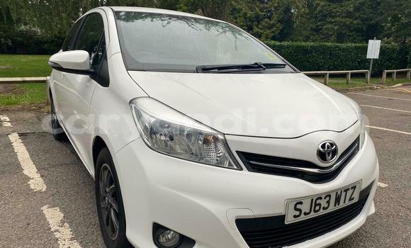 Buy Used Toyota Yaris White Car in Chipata in Zambia Buy Used Toyota Yaris White Car in Chipata in Zambia