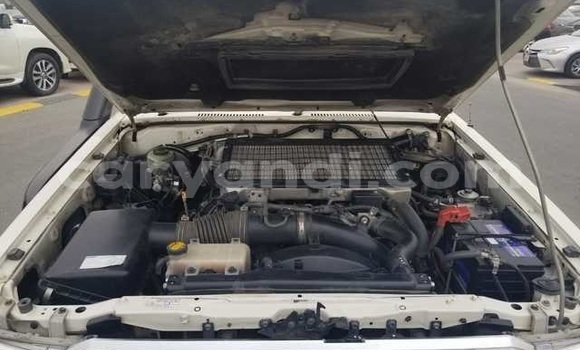 Buy Used Toyota Land Cruiser White Car in Chipata in Zambia Buy Used Toyota Land Cruiser White Car in Chipata in Zambia