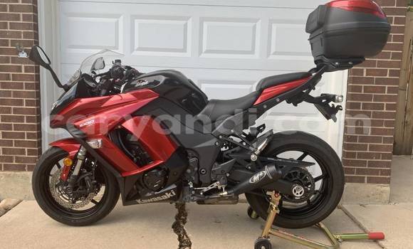 Buy Used Kawasaki Z 1000 Beige Bike in Chipata in Zambia Buy Used Kawasaki Z 1000 Beige Bike in Chipata in Zambia