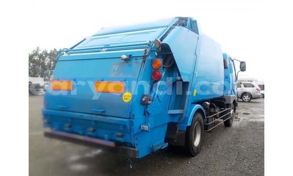 Acheter Import Utilitaire Mitsubishi Fuso Bleu à Import - Dubai, Zambie Acheter Import Utilitaire Mitsubishi Fuso Bleu à Import - Dubai, Zambie