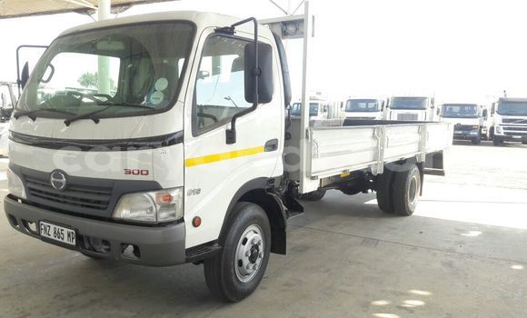 Buy Used Hino 300 Series White Truck in Livingstone in Zambia