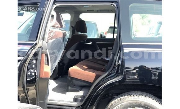 Buy Import Toyota Land Cruiser Black Car in Import - Dubai in Zambia Buy Import Toyota Land Cruiser Black Car in Import - Dubai in Zambia