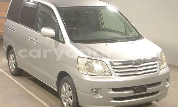 Tenga Tsaru Toyota Noah Zvimwe Mota in Chingola in Zambia Tenga Tsaru Toyota Noah Zvimwe Mota in Chingola in Zambia