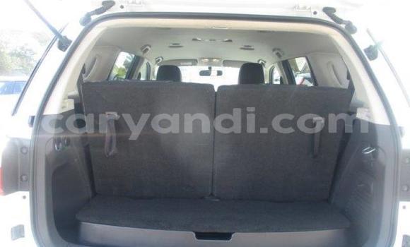 Acheter Occasion Voiture Isuzu MU-X Blanc à Chingola, Zambie Acheter Occasion Voiture Isuzu MU-X Blanc à Chingola, Zambie