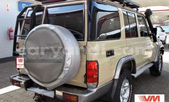 Nunua Ilio tumika Toyota Land Cruiser Nyingine Gari ndani ya Chingola nchini Zambia Nunua Ilio tumika Toyota Land Cruiser Nyingine Gari ndani ya Chingola nchini Zambia