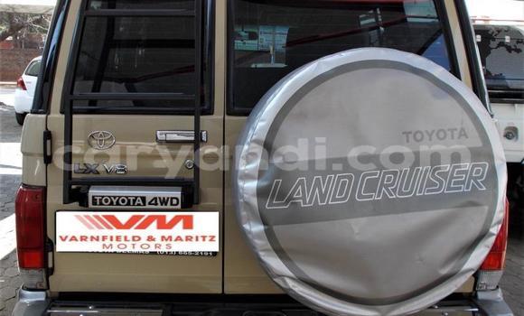 Nunua Ilio tumika Toyota Land Cruiser Nyingine Gari ndani ya Chingola nchini Zambia Nunua Ilio tumika Toyota Land Cruiser Nyingine Gari ndani ya Chingola nchini Zambia